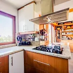 Vitacura Family - Eclectic 3 Bed Apt In Las Condes